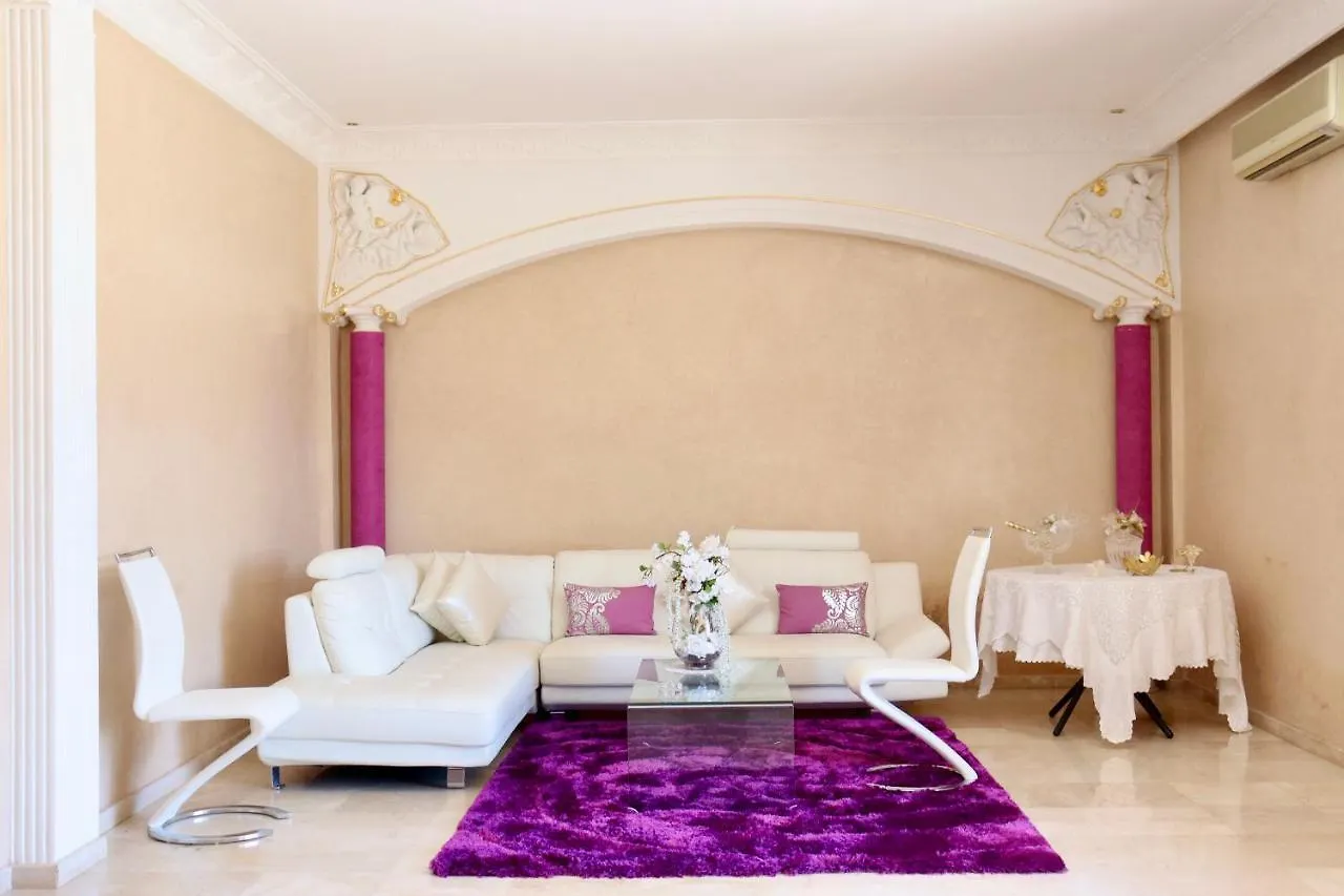 Gatchina Palace Marrakesh 0*,